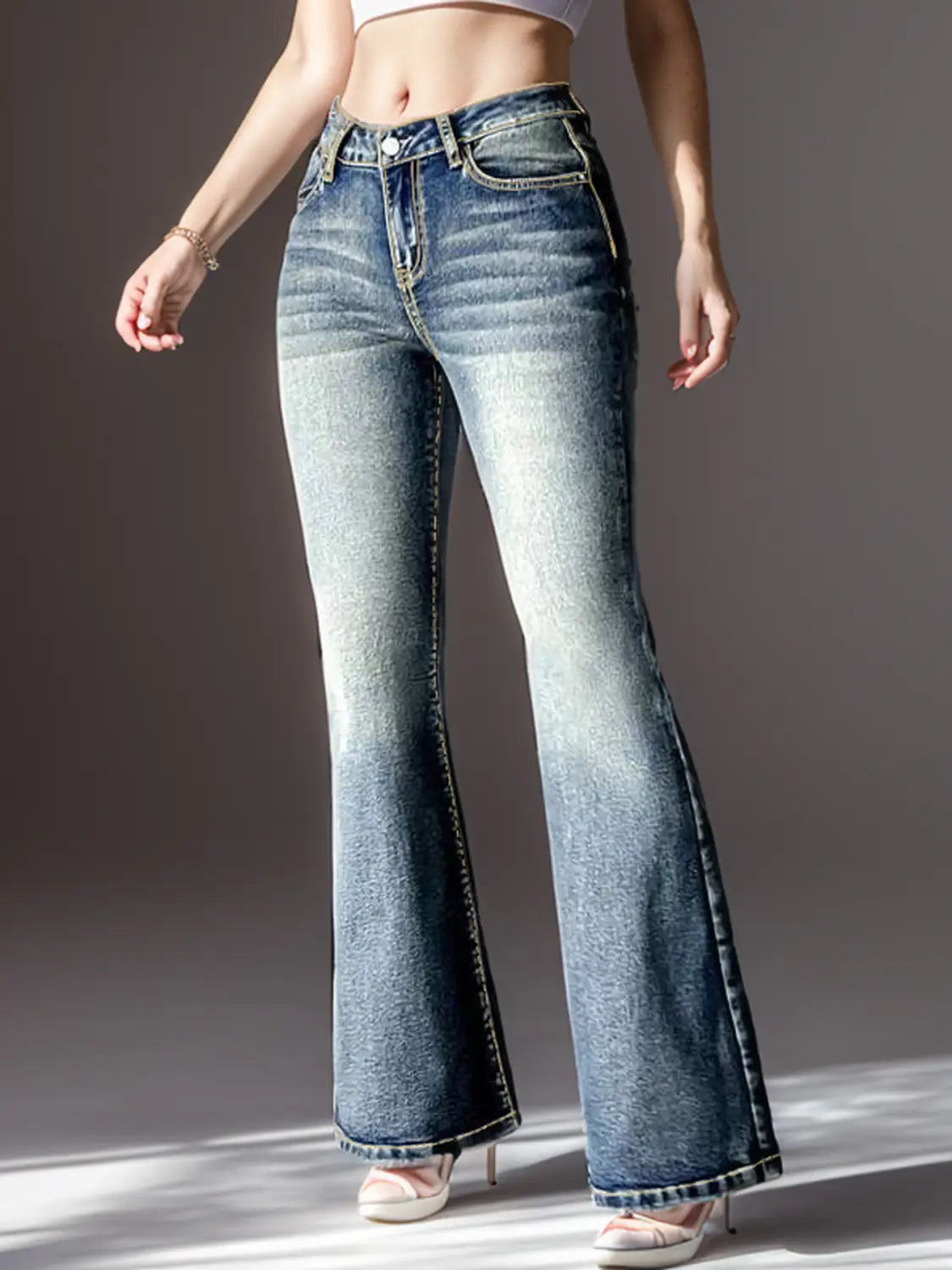 Women’s Vintage Bootcut Jeans