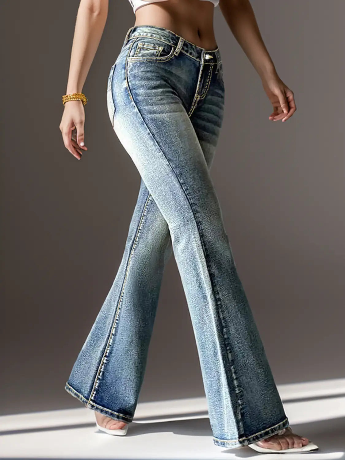 Women’s Vintage Bootcut Jeans