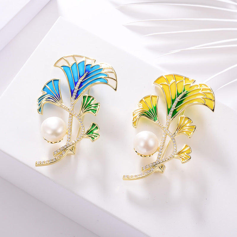 Multi-Leaf Pearl Brooch