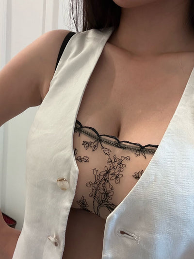 Kim High Neck Floral Embroidered Underwire Bra on Jelly Fabric