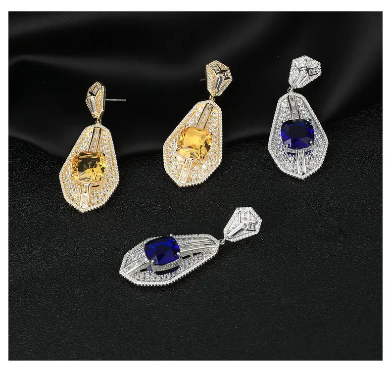 Palace Style Zircon Earrings