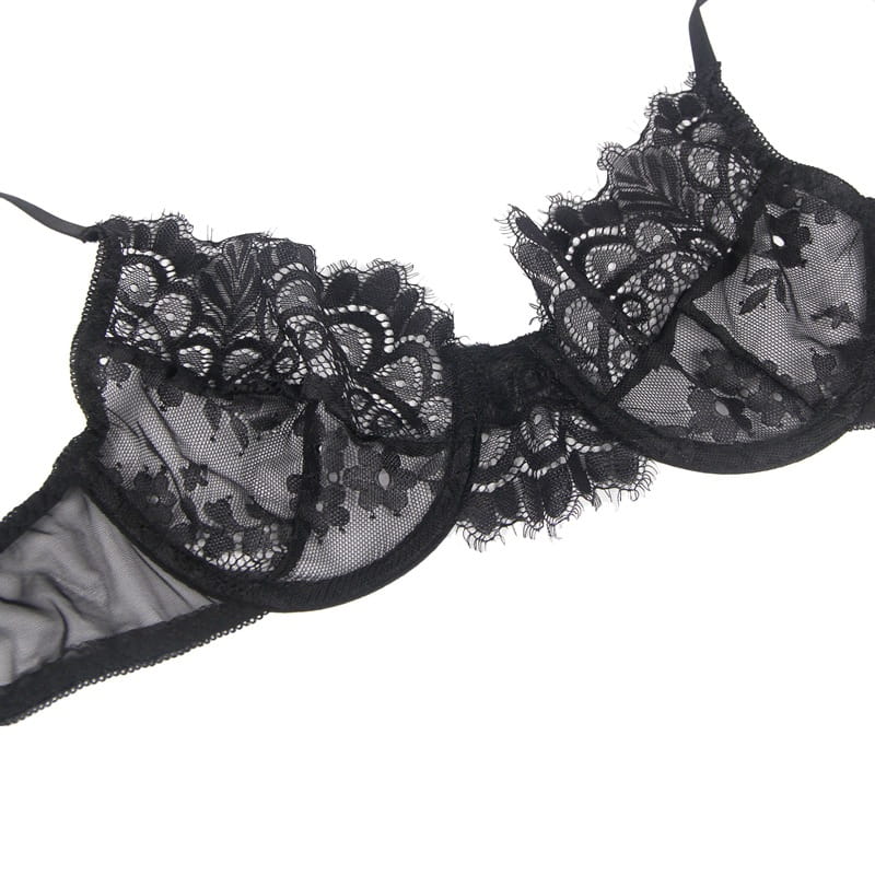 Eye Catcher Bra Set