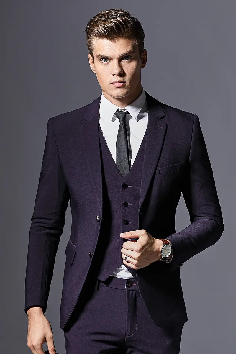 Classic Men’s Suit