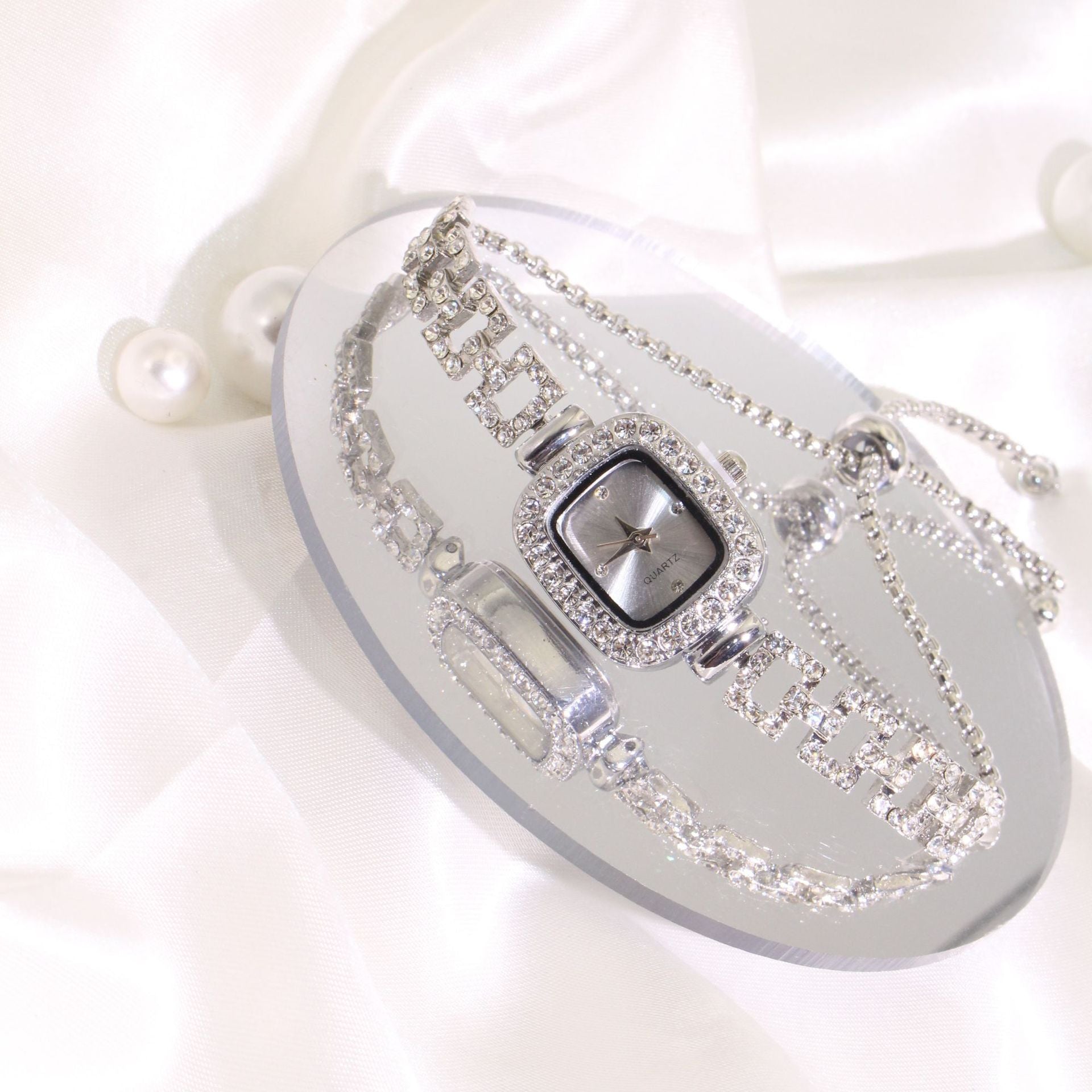 Women’s Quartz Watch - Silver